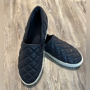 Like New Tory Burch Shoes Slip-On Willa